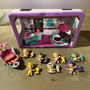 Twozies bundle- cafe playset, swan boat, and 7 character sets